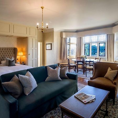 Eastwell Manor, Champneys Hotel & Spa Ашфорд Екстериор снимка
