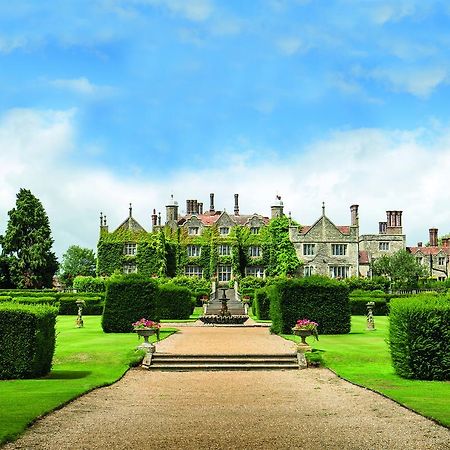 Eastwell Manor, Champneys Hotel & Spa Ашфорд Екстериор снимка