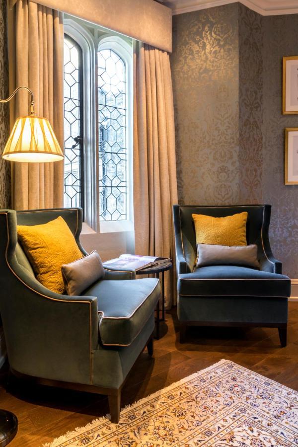 Eastwell Manor, Champneys Hotel & Spa Ашфорд Екстериор снимка