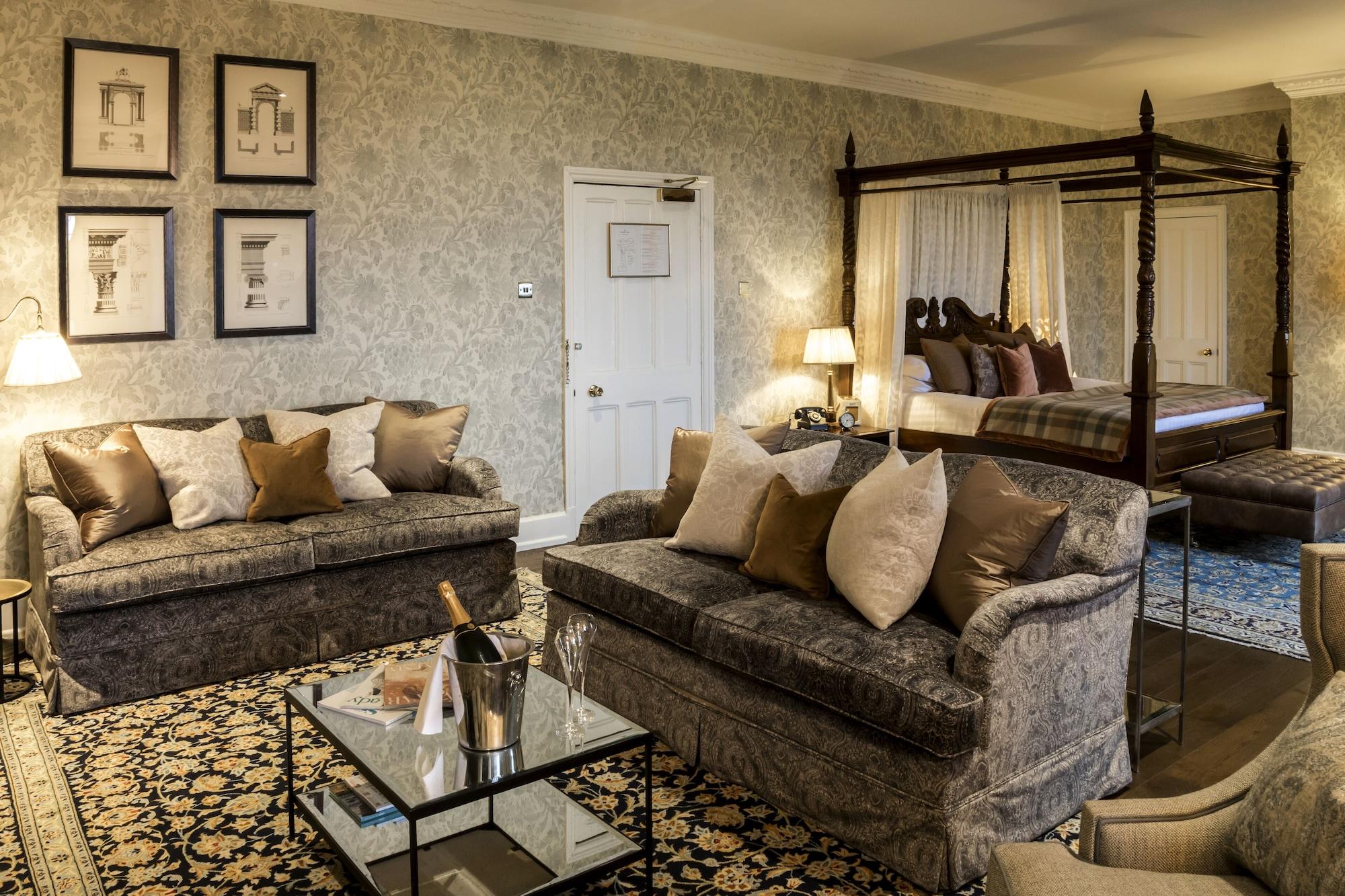 Eastwell Manor, Champneys Hotel & Spa Ашфорд Екстериор снимка