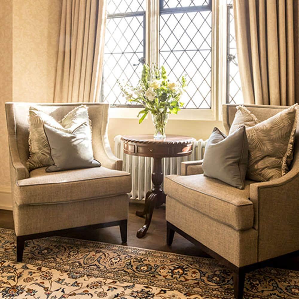 Eastwell Manor, Champneys Hotel & Spa Ашфорд Екстериор снимка