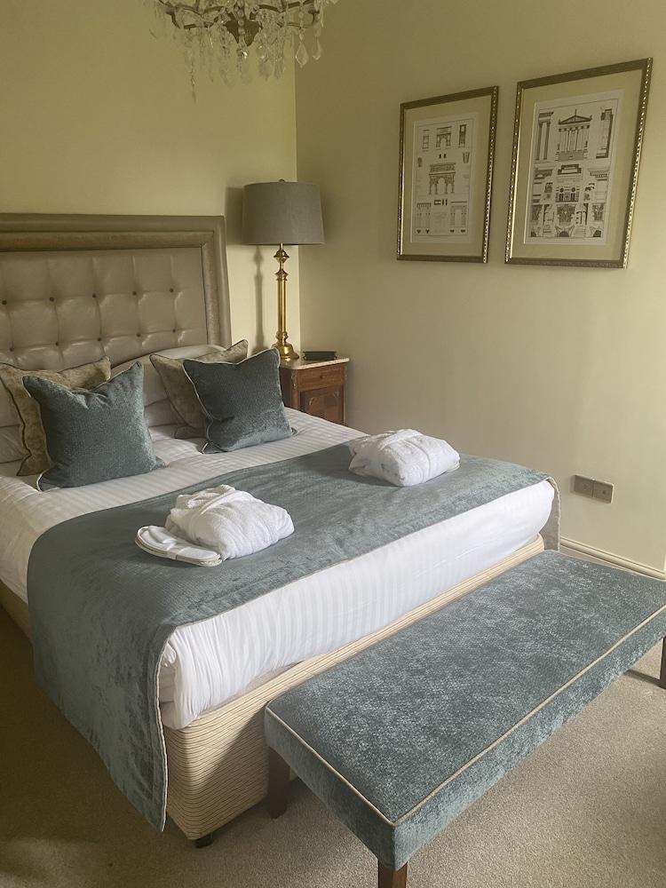Eastwell Manor, Champneys Hotel & Spa Ашфорд Екстериор снимка