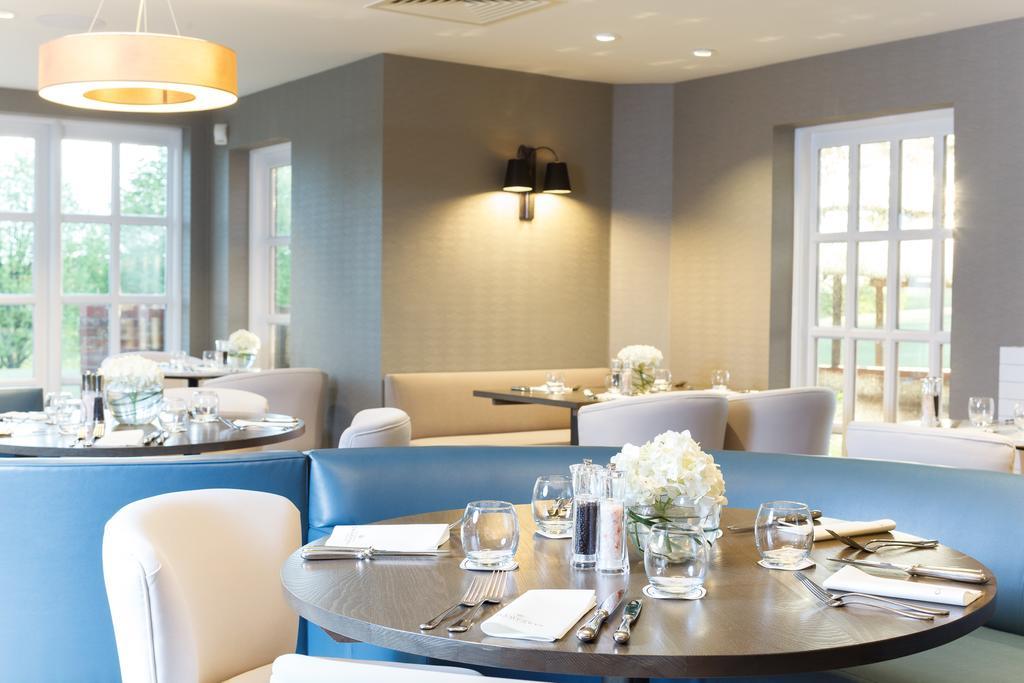Eastwell Manor, Champneys Hotel & Spa Ашфорд Екстериор снимка