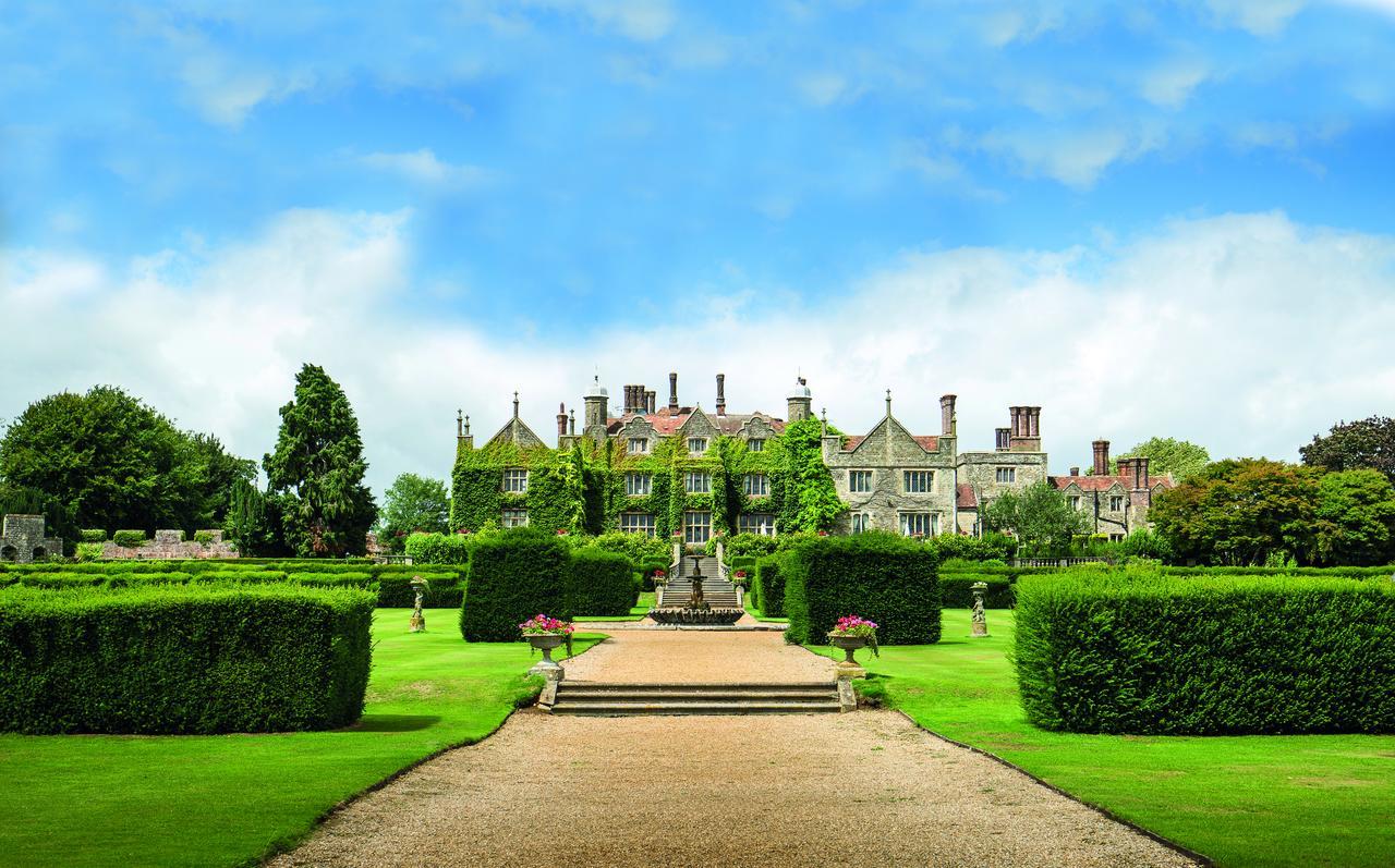 Eastwell Manor, Champneys Hotel & Spa Ашфорд Екстериор снимка