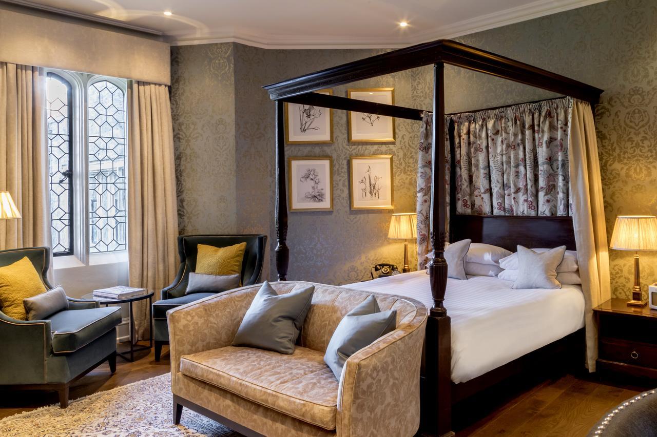 Eastwell Manor, Champneys Hotel & Spa Ашфорд Екстериор снимка